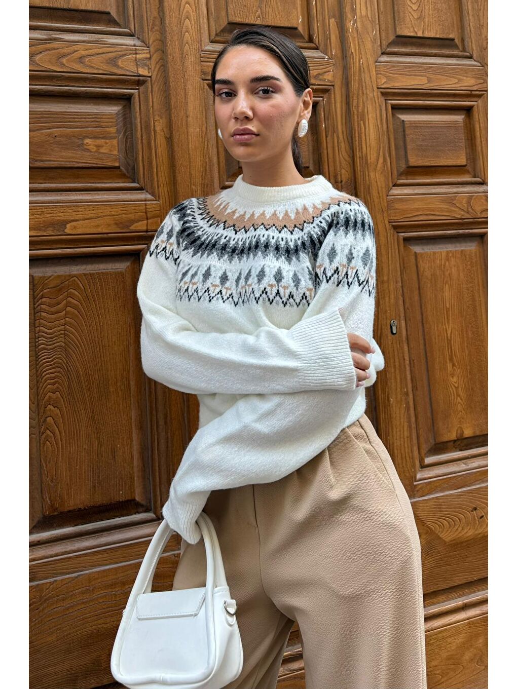 Beyaz Kemik Rengi Bisiklet Yaka Desenli Kadın Triko Kazak Mg2502-4