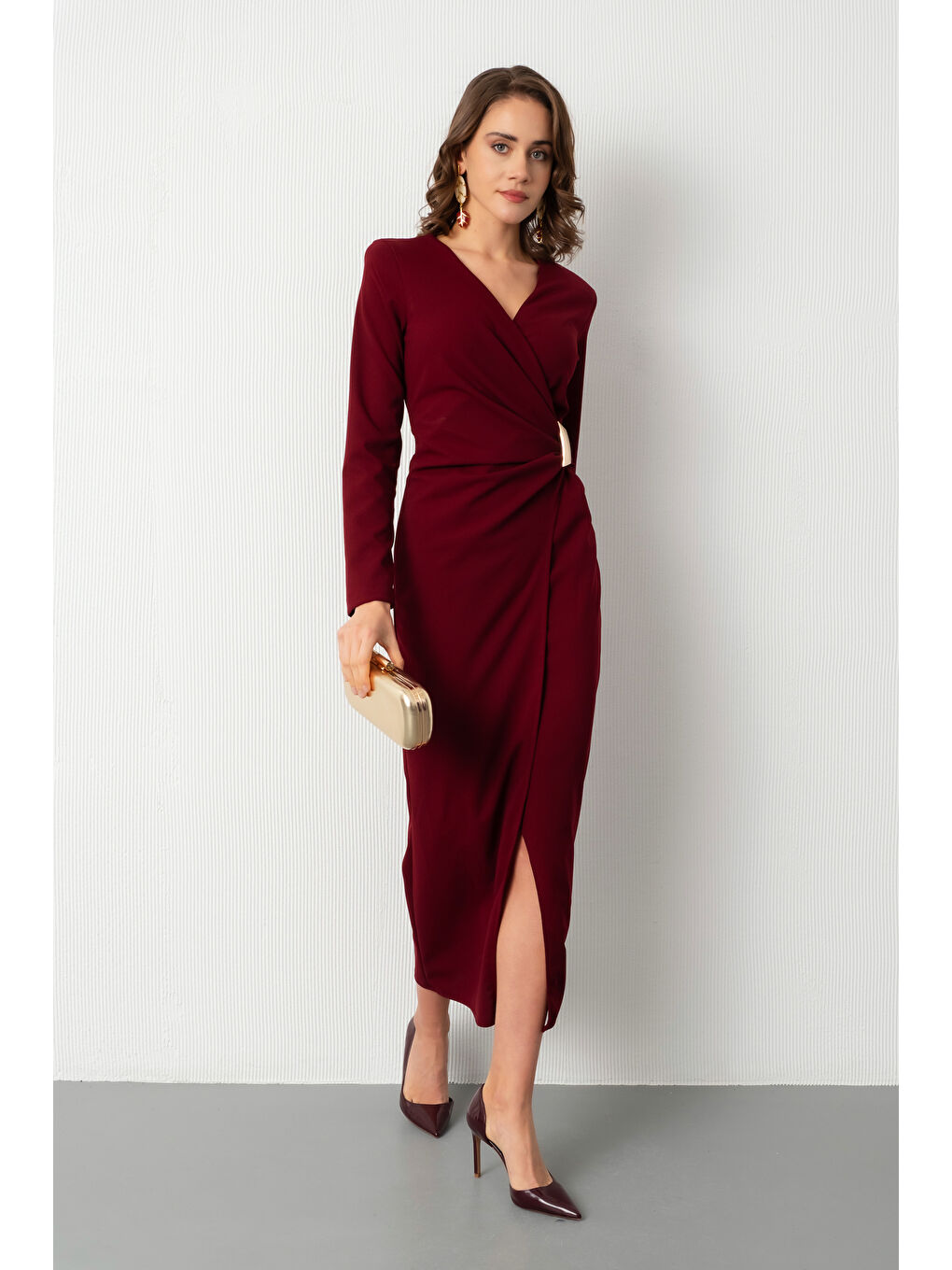 Kadın Bordo Aksesuar Detay Midi Davet Elbisesi-1