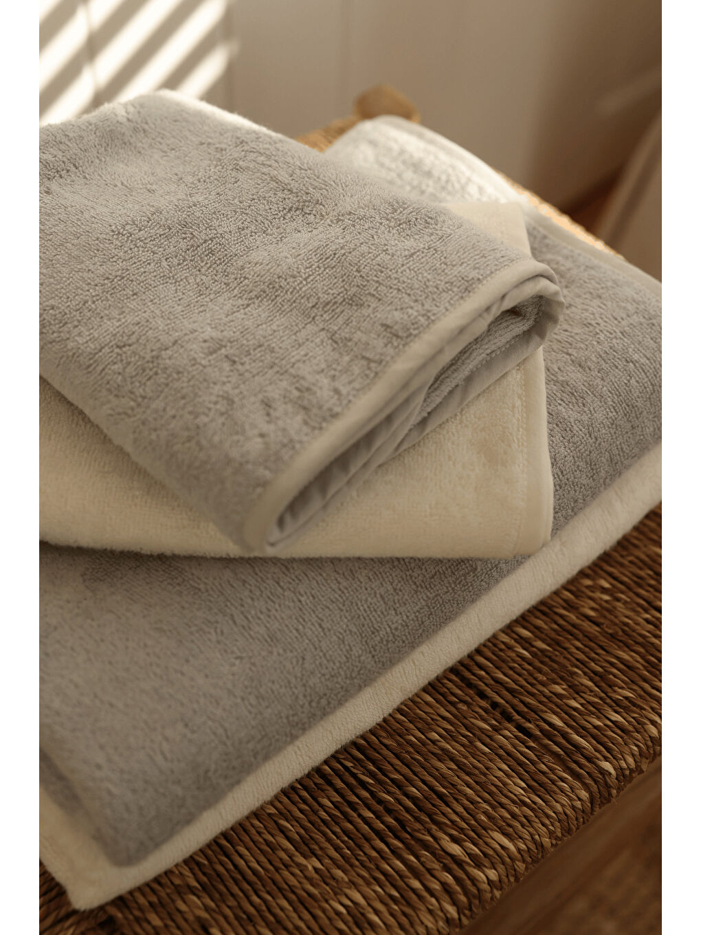 Sedef Bambu Banyo Havlusu 70x140 cm Gri-4