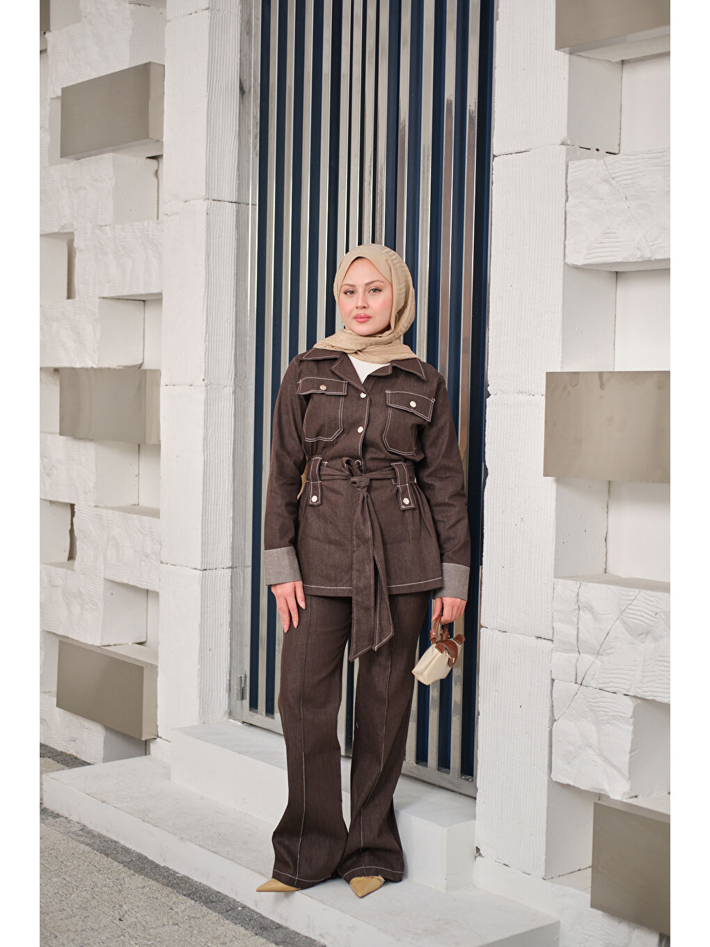 Kadın Çıt Çıt Detaylı Dikiş Detay Bel Bağlamalı Takım Kahverengi-4