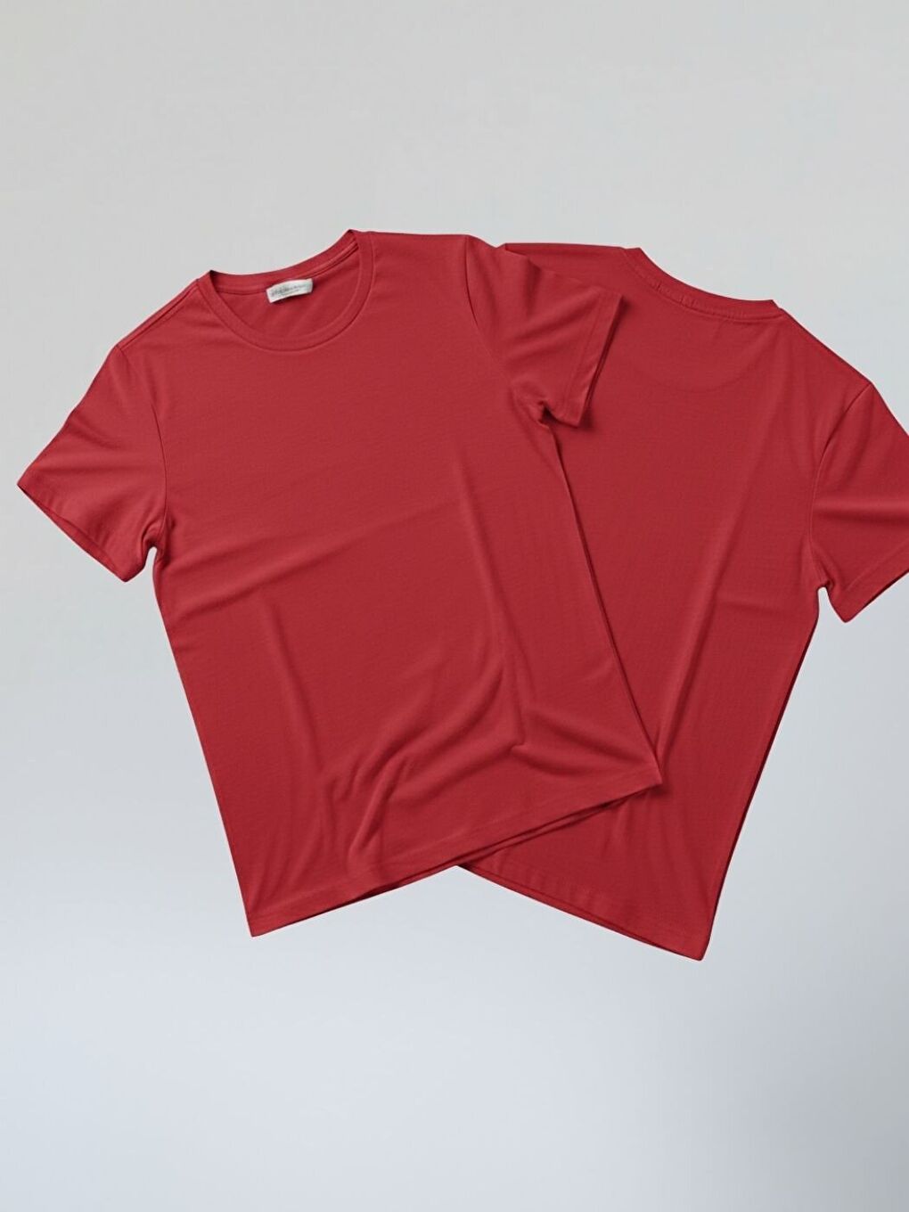 Kadın Kırmızı Star Yıldızı Baskılı Tişört-1