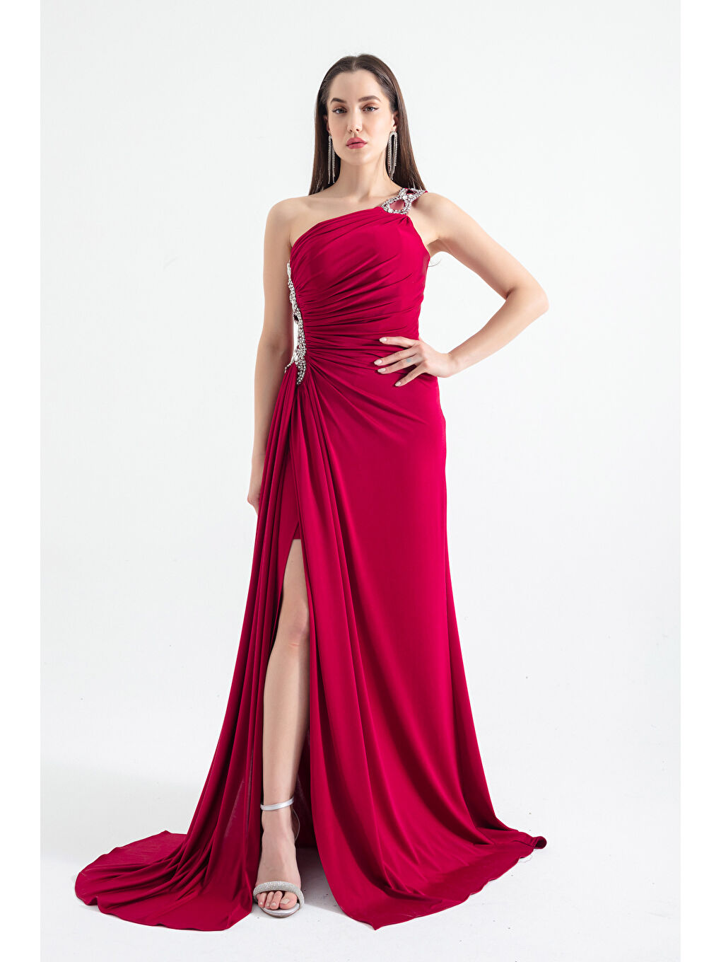Kadın Bordo Tek Omuzlu Taşlı Uzun Abiye Elbise