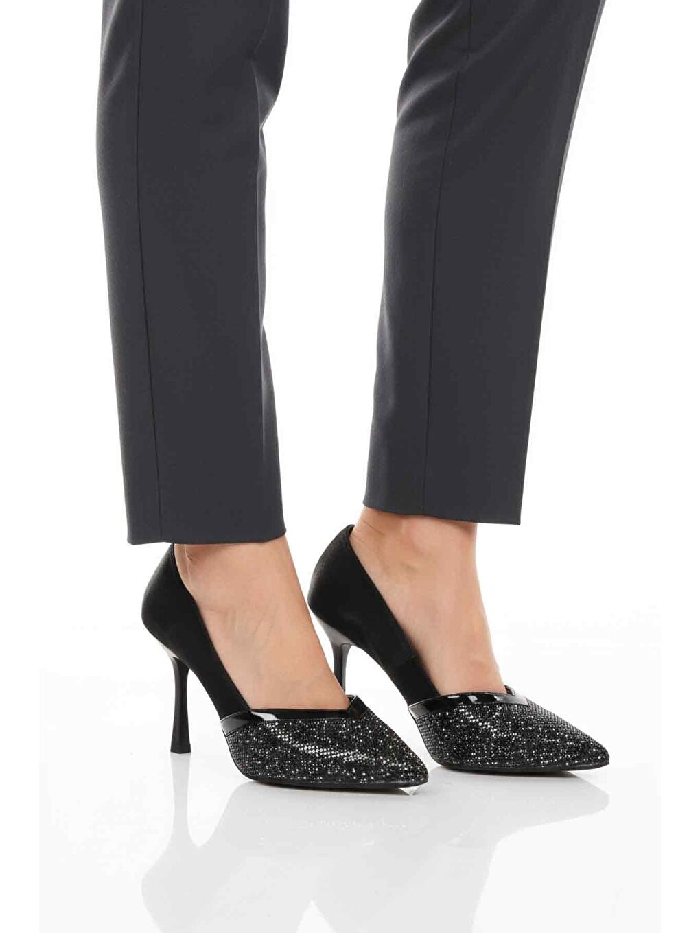 Siyah Saten Taş İşlemeli Kadın Abiye Ayakkabı 357192 Z