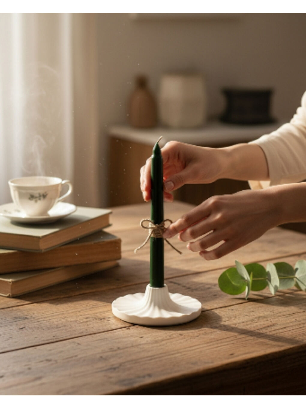 Dekoratif Pileli Beyaz Şamdanlık ve Yeşil Mum | İskandinav Tarzı | Taş Tozu El Yapımı Mumluk-1