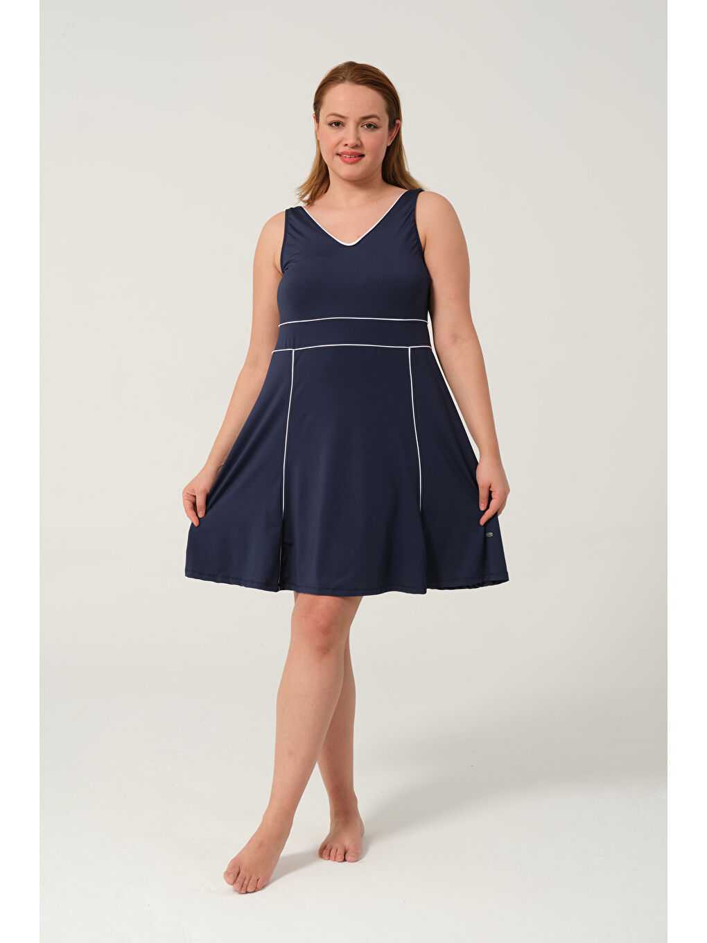 Lacivert Kadın Sıfır Kol Büyük Beden Şortlu Hızlı Kuruyan Biyeli Şortlu Elbise Mayo