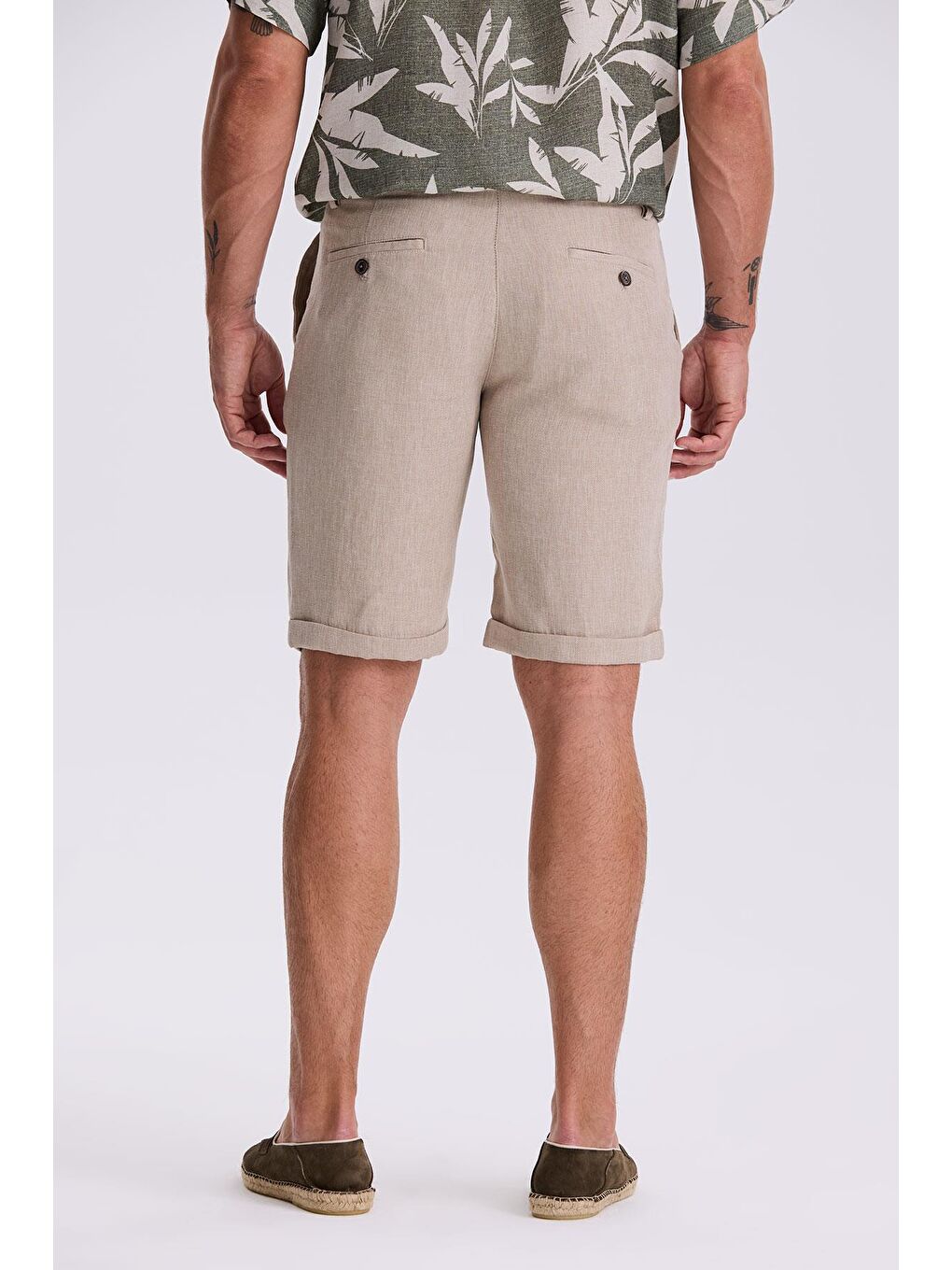 Bej Comfort Fit Keten Dokulu Rahat Kesim Duble Paça Şort-3