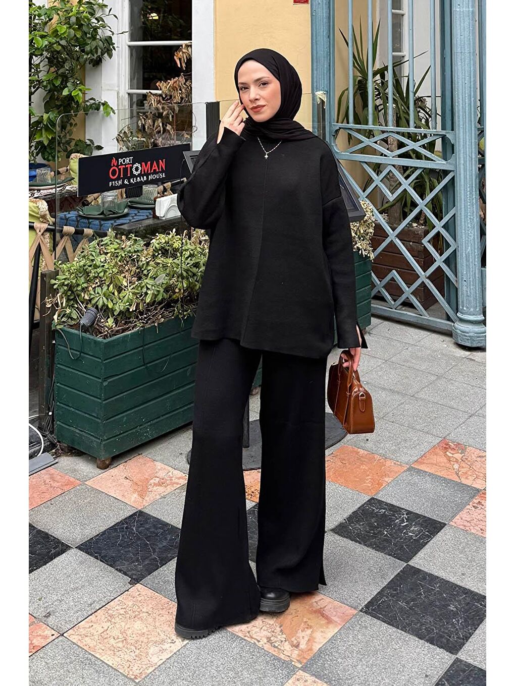 Düz Bisiklet Yaka Takım Siyah