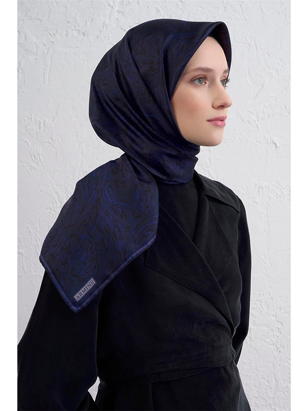 İndigo Soyut Desenli Saf İpek Twill Eşarp 9431D 84-2