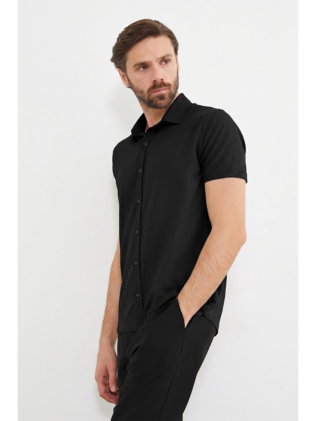 Siyah Fitilli Kolu Katlı Slim Fit Gömlek-1