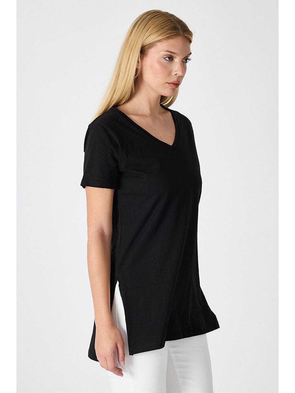 Siyah Kadın Uzun V Yaka Tunik 2998-1