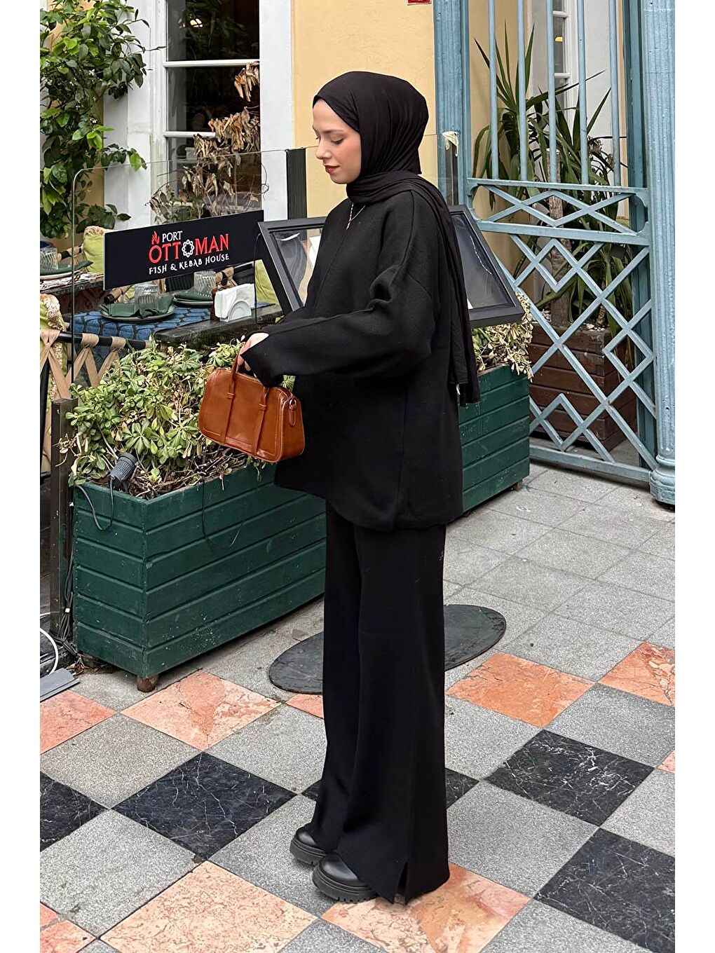 Düz Bisiklet Yaka Takım Siyah-1