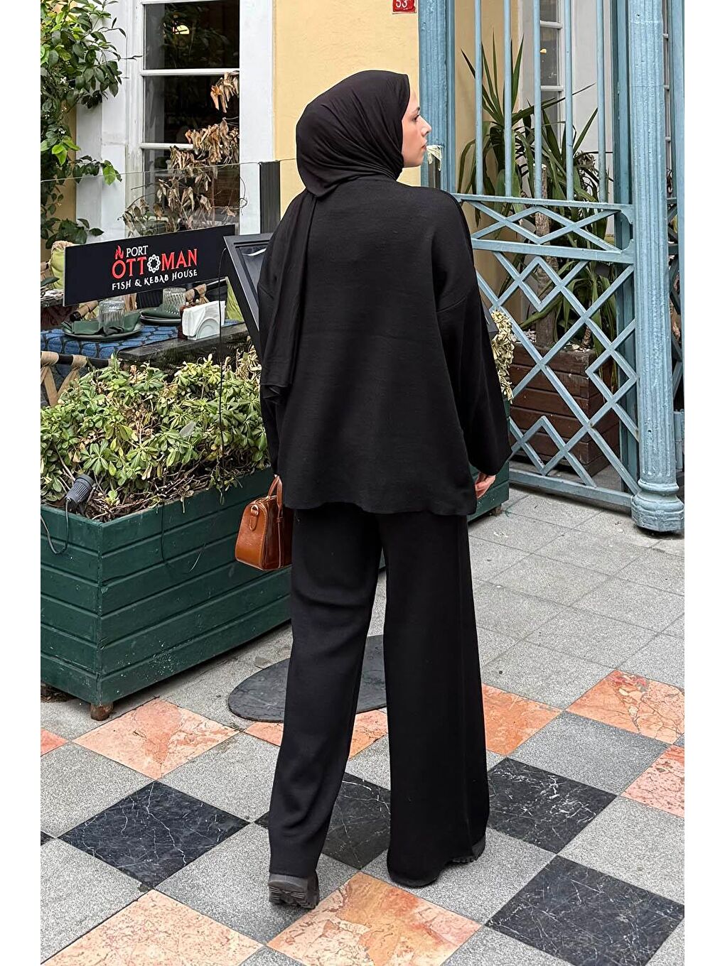 Düz Bisiklet Yaka Takım Siyah-3