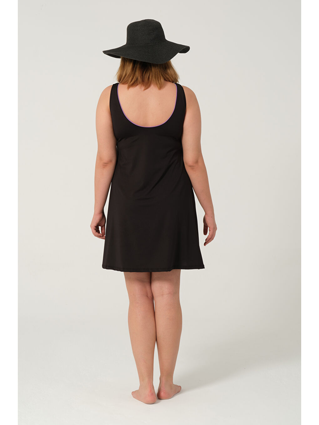 Siyah Kadın Büyük Beden Şortlu Hızlı Kuruyan Kalın Askılı Biyeli Şortlu Elbise Mayo-2