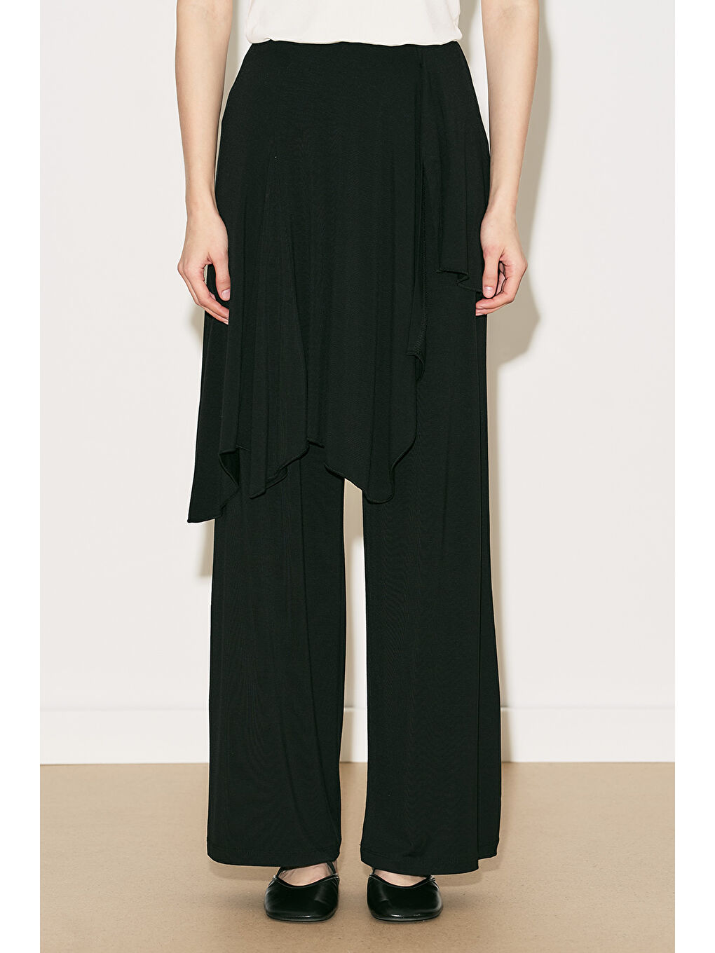 Easy Etek Formlu Pantolon Siyah