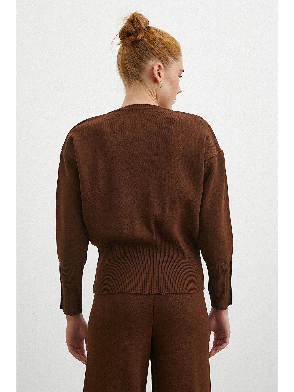 Karışık Çıtçıtlı Pantolonlu Triko Takım Kahve-6