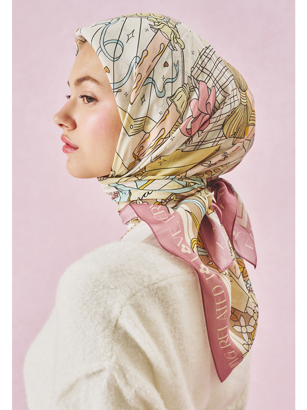 Pembe A CINDIRELLA'S DREAM DESEN FLOŞ VİSKON EŞARP PINK DREAM-1