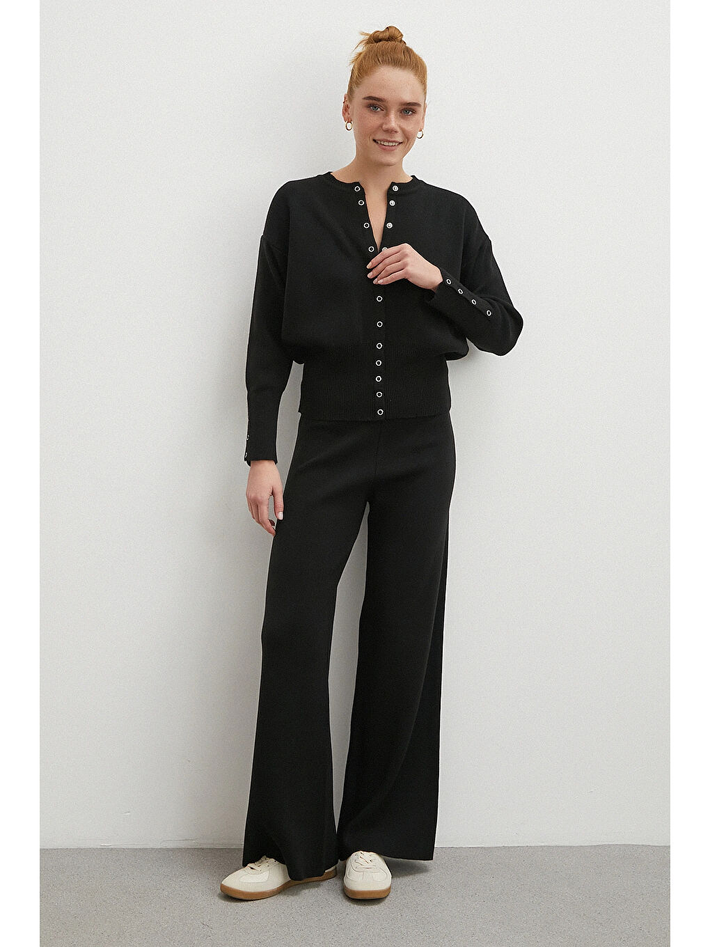 Çıtçıtlı Pantolonlu Triko Takım Siyah