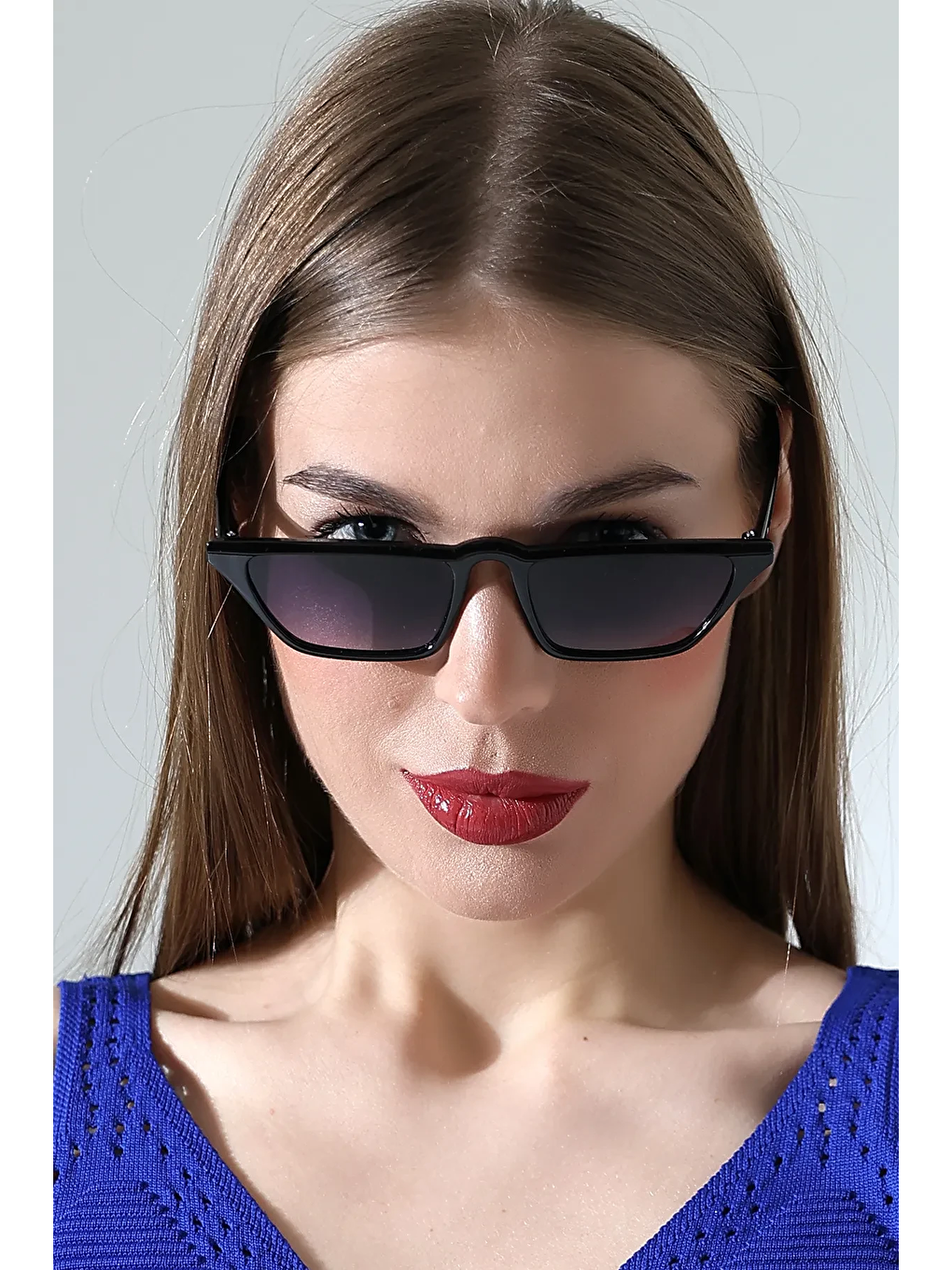 Kadın Siyah Cat-Eye İnce Çerçeve Güneş Gözlüğü-1