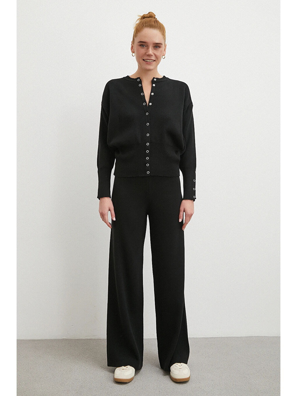 Çıtçıtlı Pantolonlu Triko Takım Siyah-1