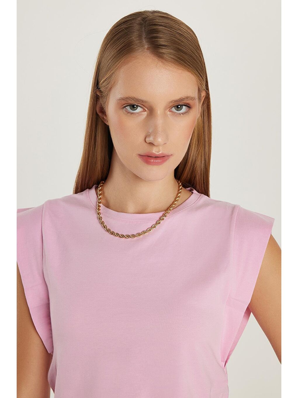 Kadın Slim Fit Dar Kesim Sıfır Kollu Bisiklet Yaka Pembe Bluz-1