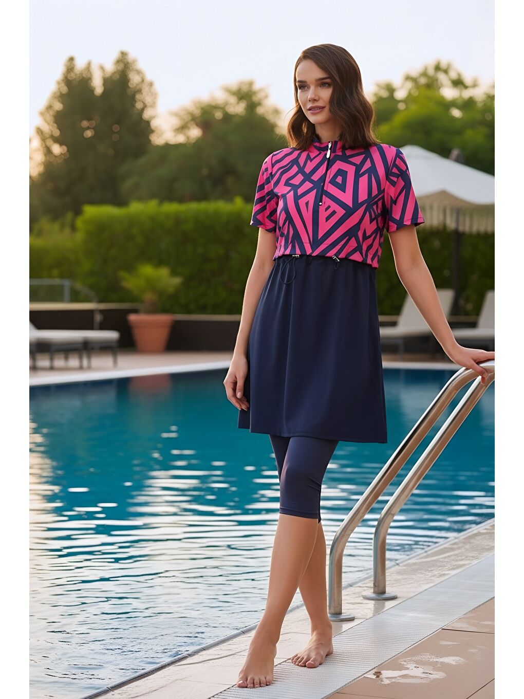 Lacivert Hızlı Kuruyan Esnek Paraşüt Kumaş 4 Parça Kısa Kollu Yarı Kapalı Mayo 3417