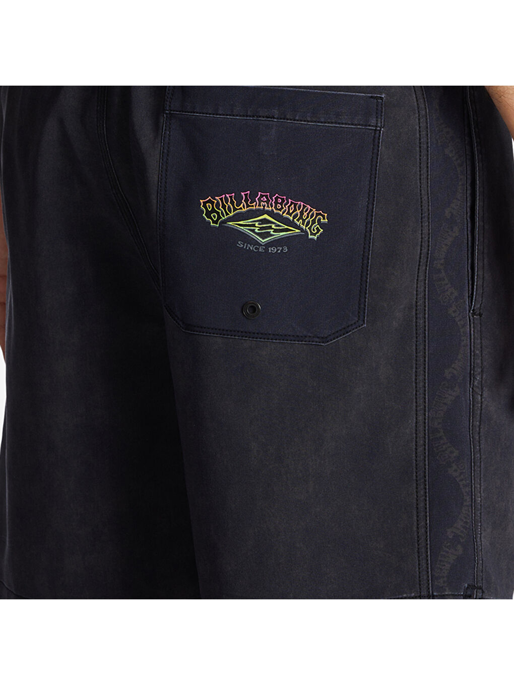 Riot Layback Erkek Siyah Volley Short-6