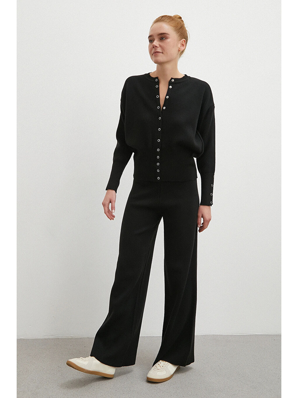 Çıtçıtlı Pantolonlu Triko Takım Siyah-2