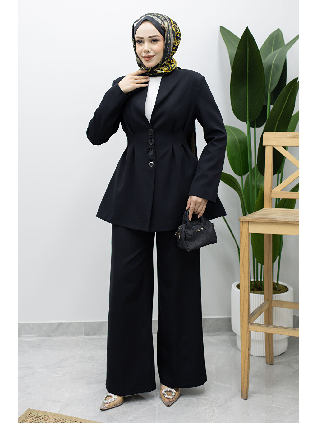 Pensli Belden Oturtmalı Blazer Takım TSD260227 Siyah-4