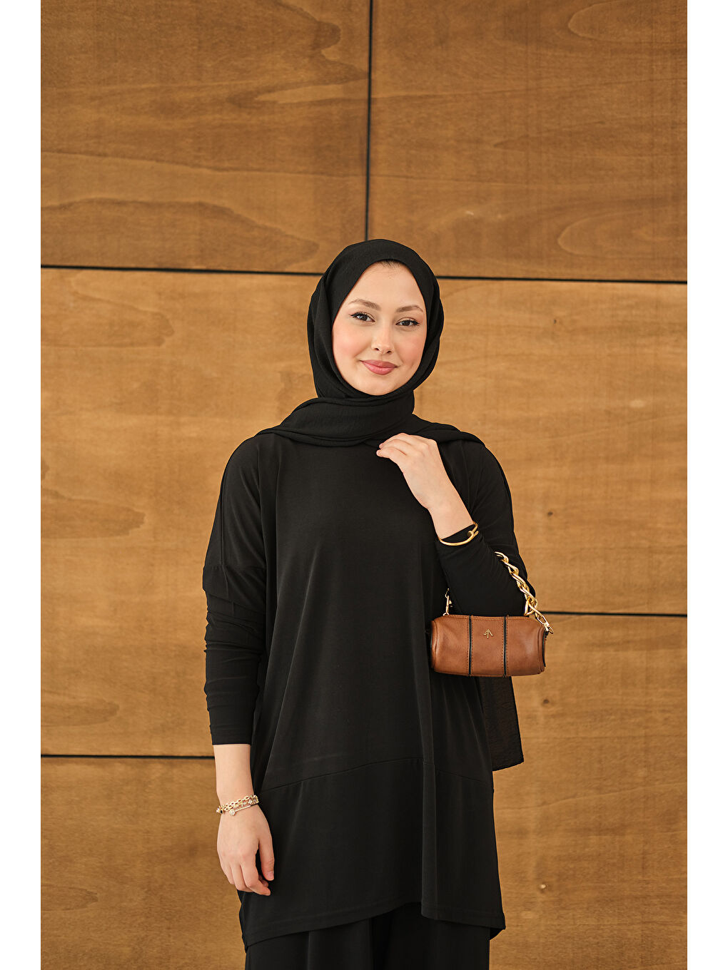 Kadın Dikiş Detay Yırtmaçlı Takım Siyah-1