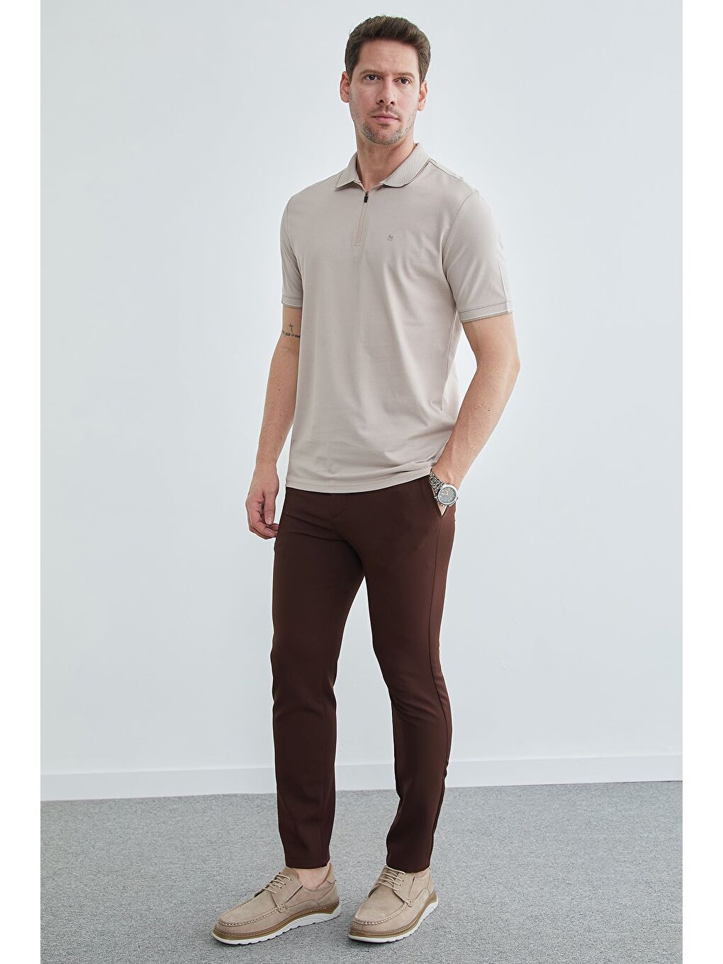Bej Yarım Fermuarlı Polo Yaka Tişört-2