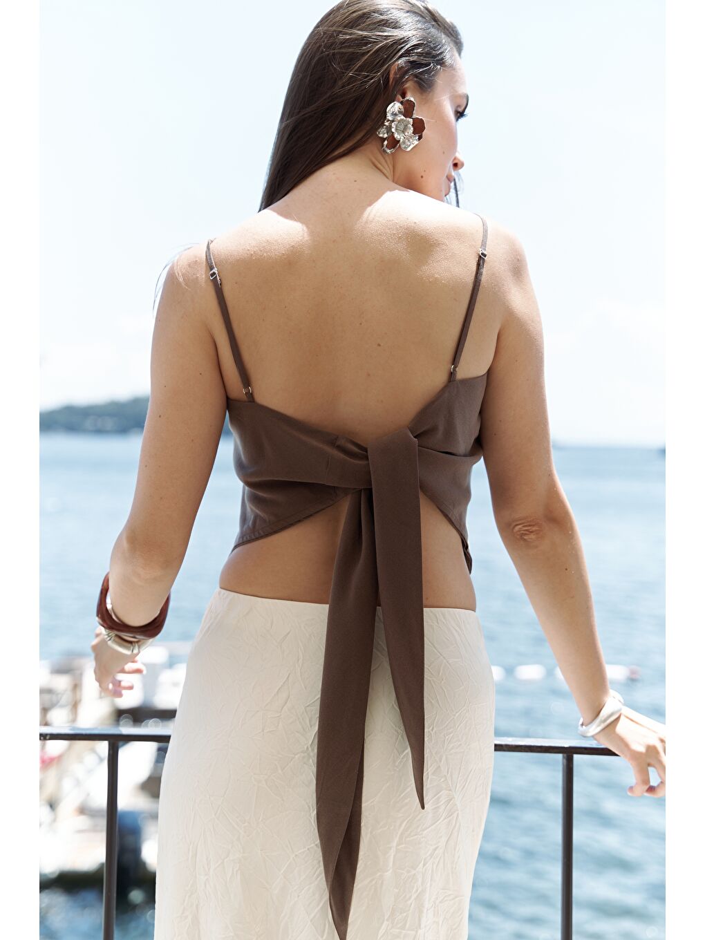 Kahverengi Alytih Üçgen Detay Soft Kahve Crop-7