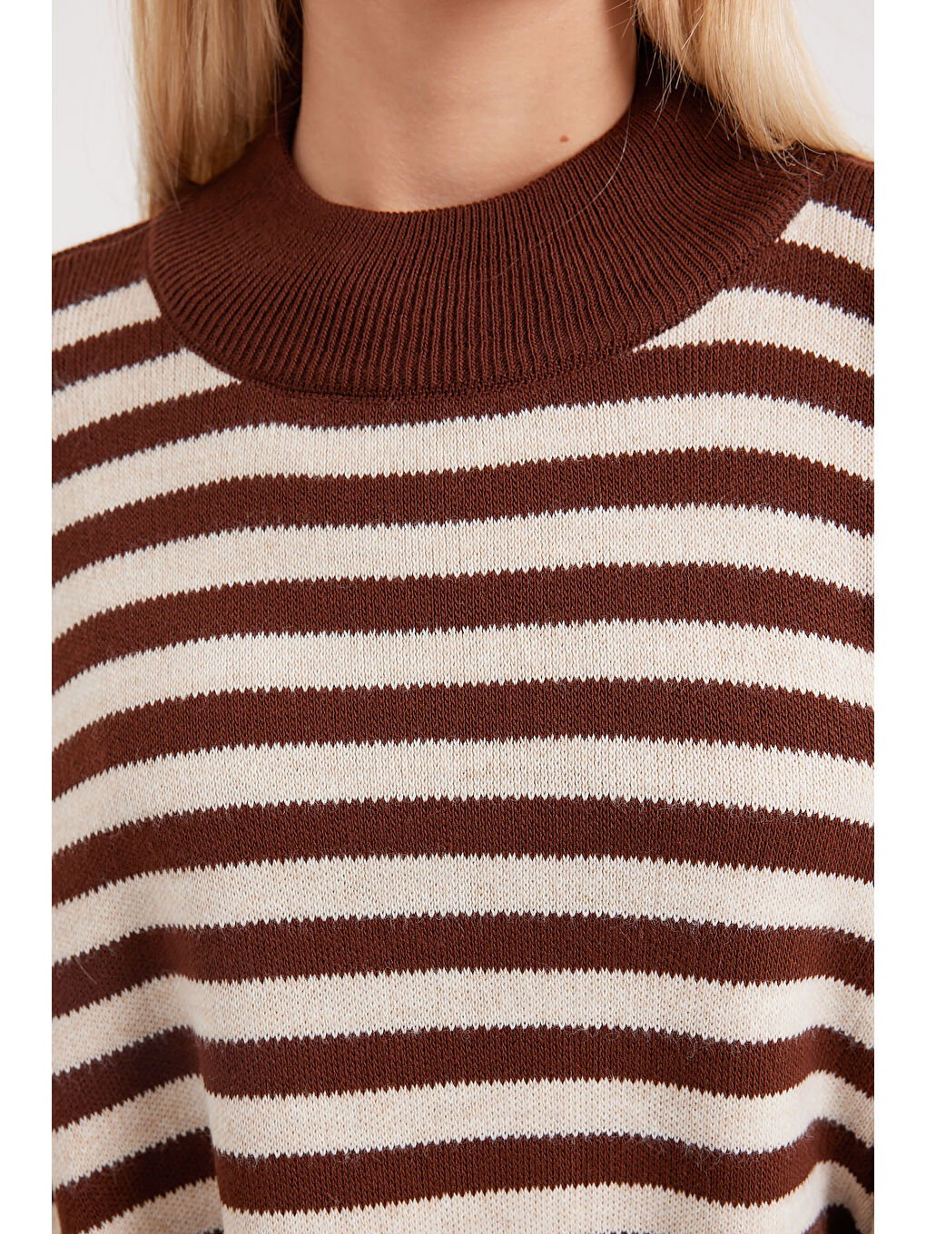 Kahverengi 15783 Yırtmaçlı Panço Kazak - F.KAHVE-5