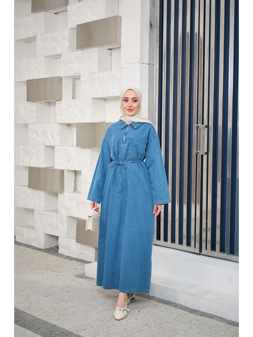 Kadın Tek Cep Detay Gömlek Yaka Jean Elbise Buz Mavi-4