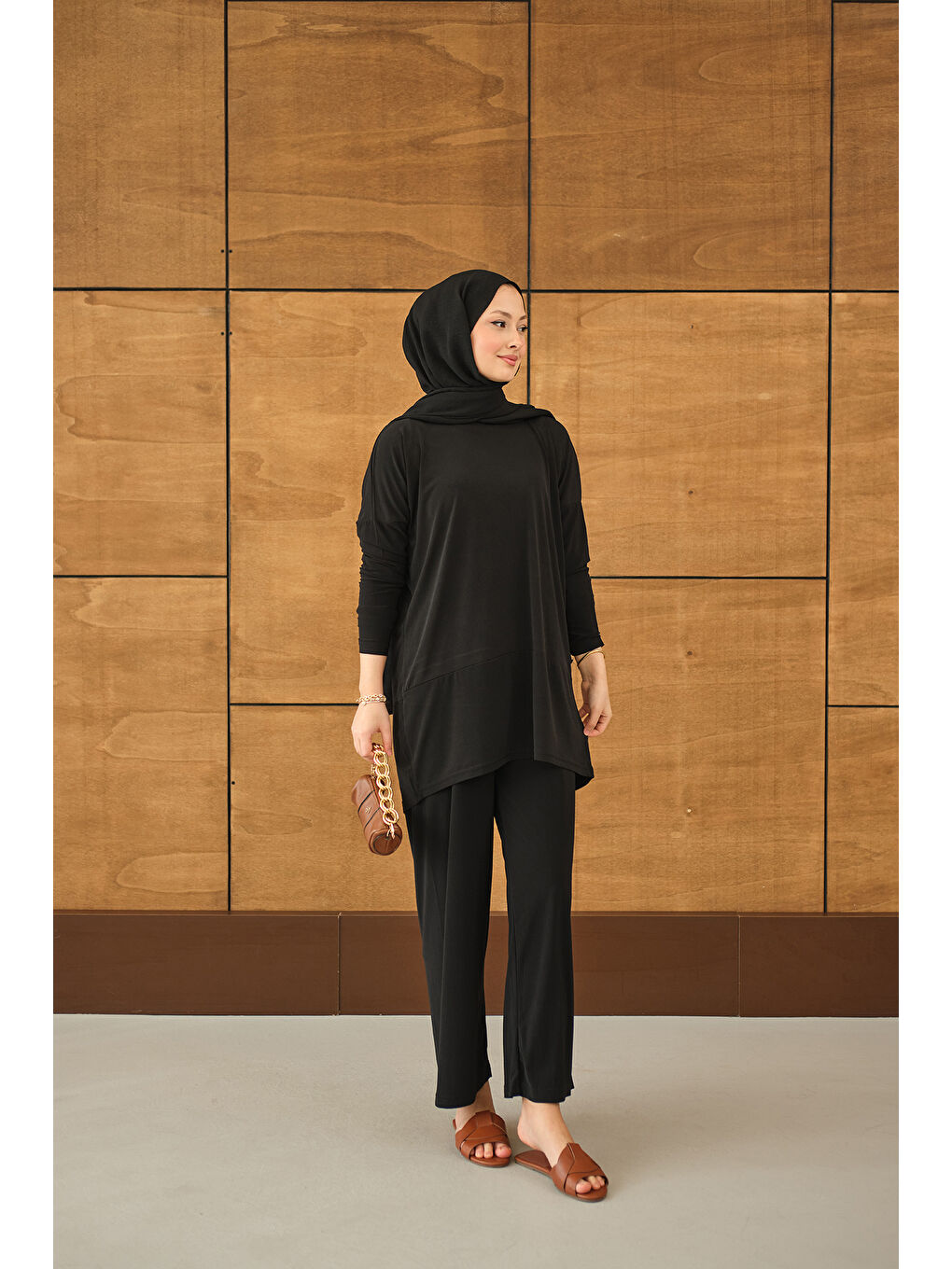 Kadın Dikiş Detay Yırtmaçlı Takım Siyah-4