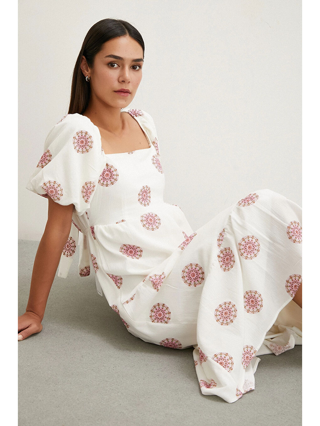 Sırtı Fiyonklu Keten Elbise Pembe-2