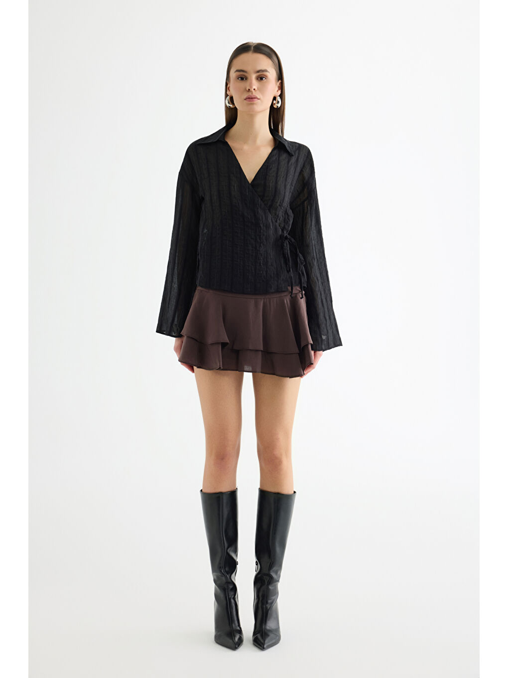 Anvelop Yaka Bağcıklı Tül Bluz Siyah-3