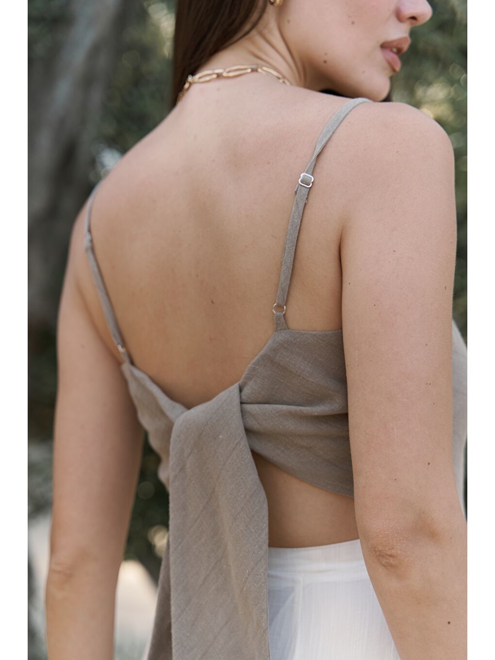 Kita Üçgen Detay Çizgili Haki Keten Crop-7