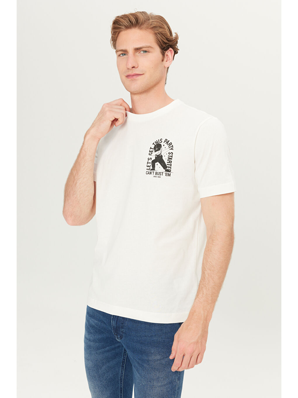 Beyaz %100 Pamuk Regular Fit Normal Kesim Bisiklet Yaka Baskılı Ekru Tişört-1