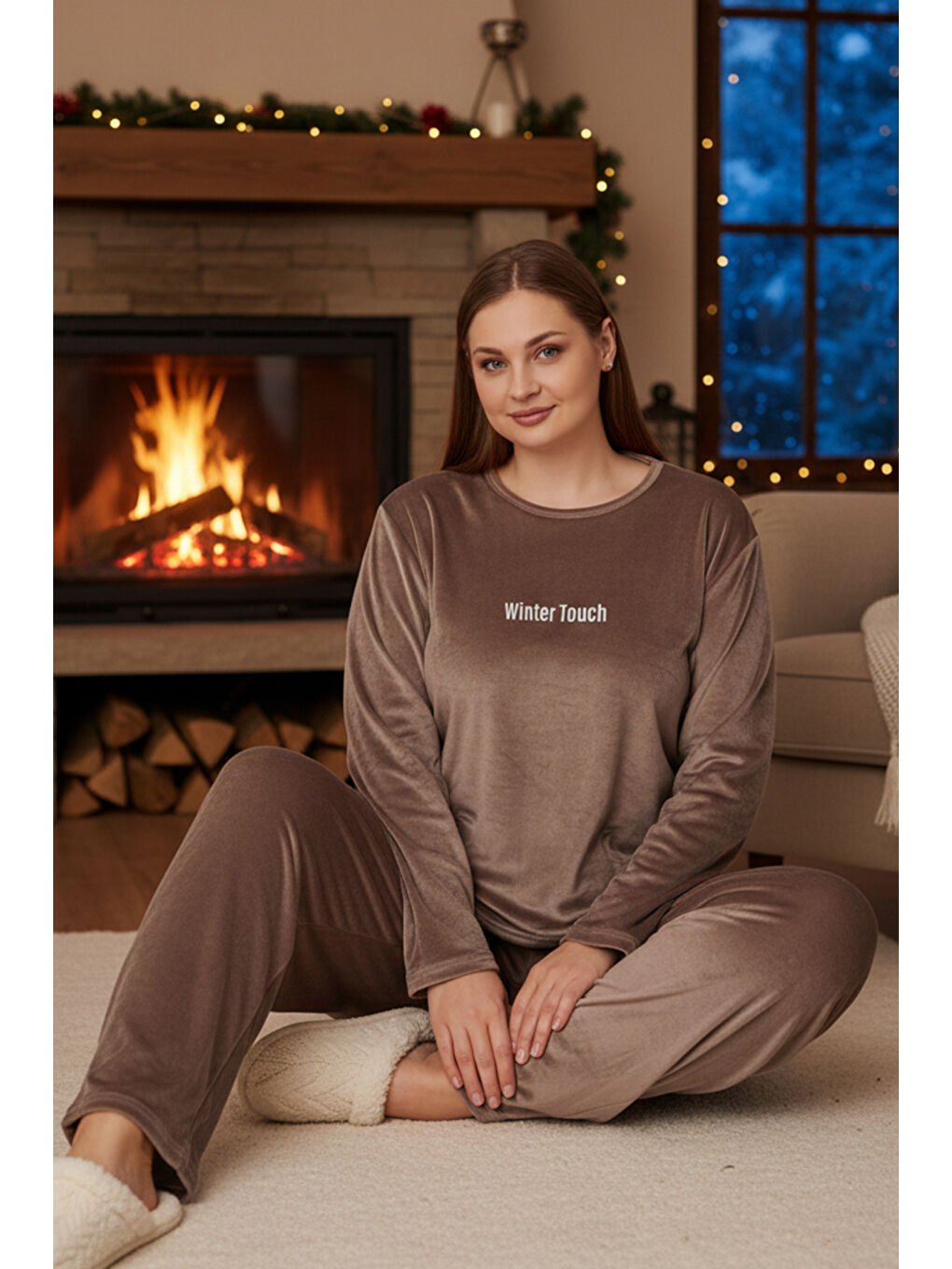 Büyük Beden Kadın Kadife Kumaş Pijama Takımı 13213-2975 Açık Kahverengi-2