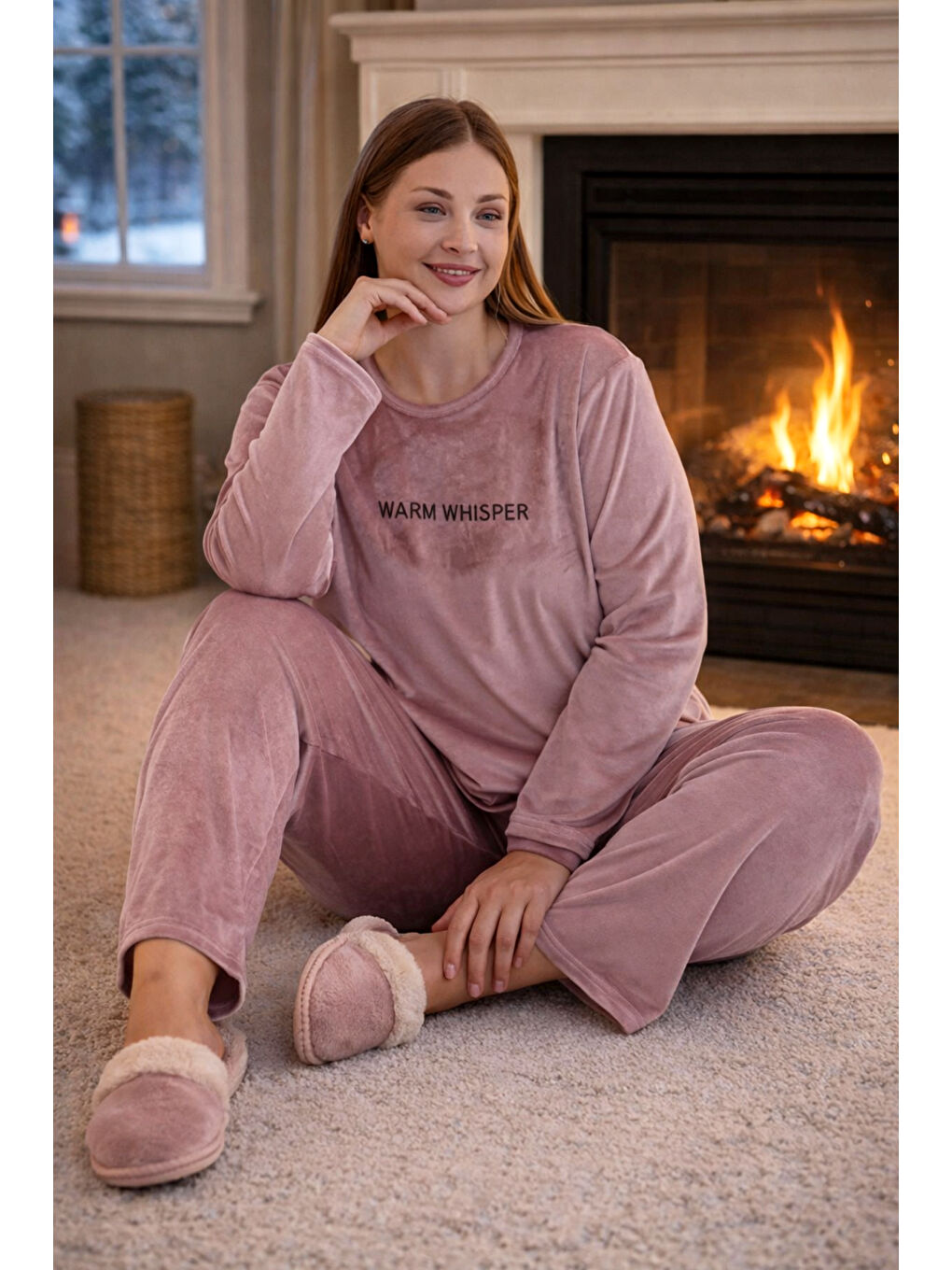 Pembe Büyük Beden Kadın Kadife Kumaş Pijama Takımı 13213-3017 Pudra01