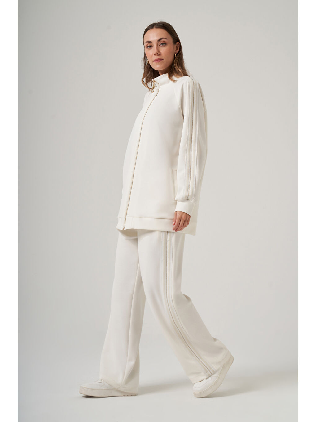 Fermuarı Taş Detaylı Pantolonlu Takım 1092 Ekru