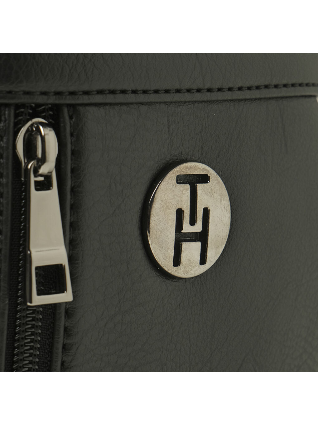 Erkek Çapraz Çanta TH-WS6065ES Siyah-2