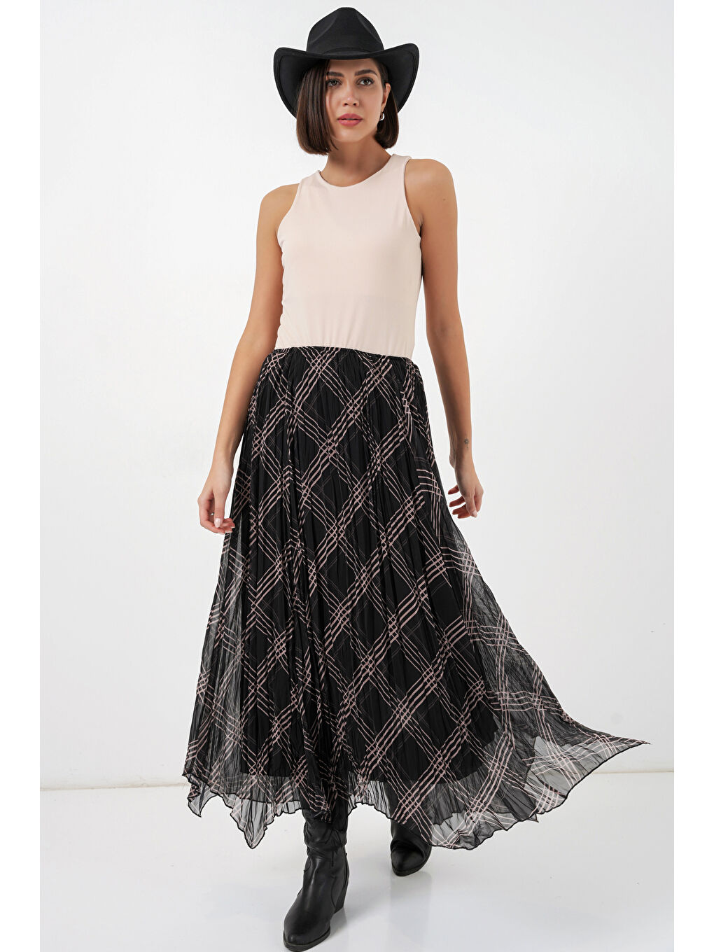 Kadın Asimetrik Kesim Şifon Etek 8056 - Siyah-2