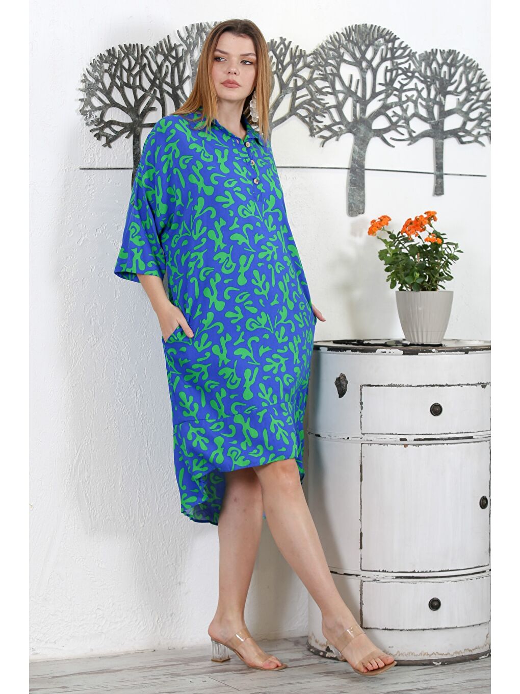 Koyu Mavi Gömlek Yaka 3/4 Kol Düğmeli Gizli Cepli Allover Baskılı Dokuma Casual Elbise-1