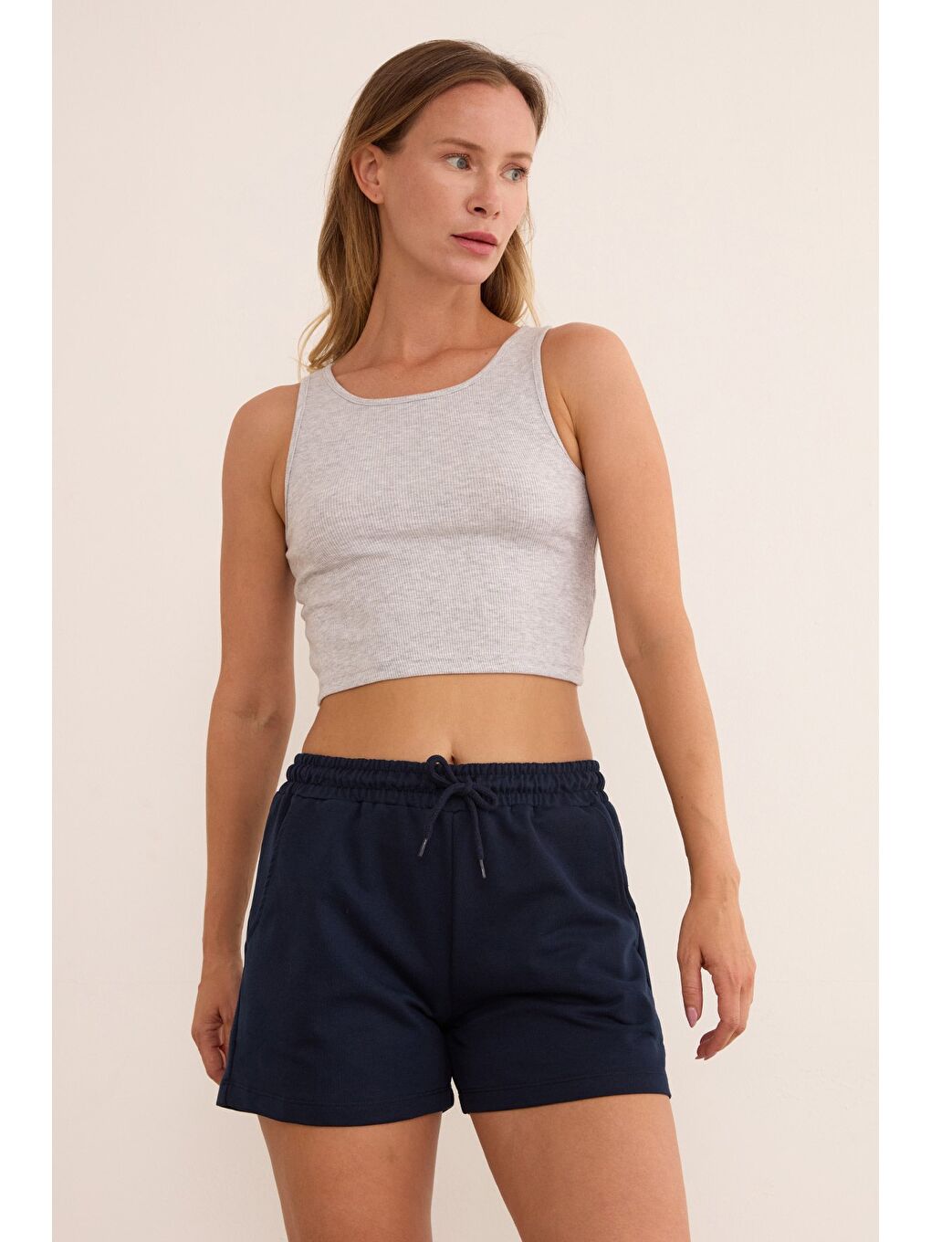 Lacivert Basic Beli Bağlamalı Cepli Şort-3