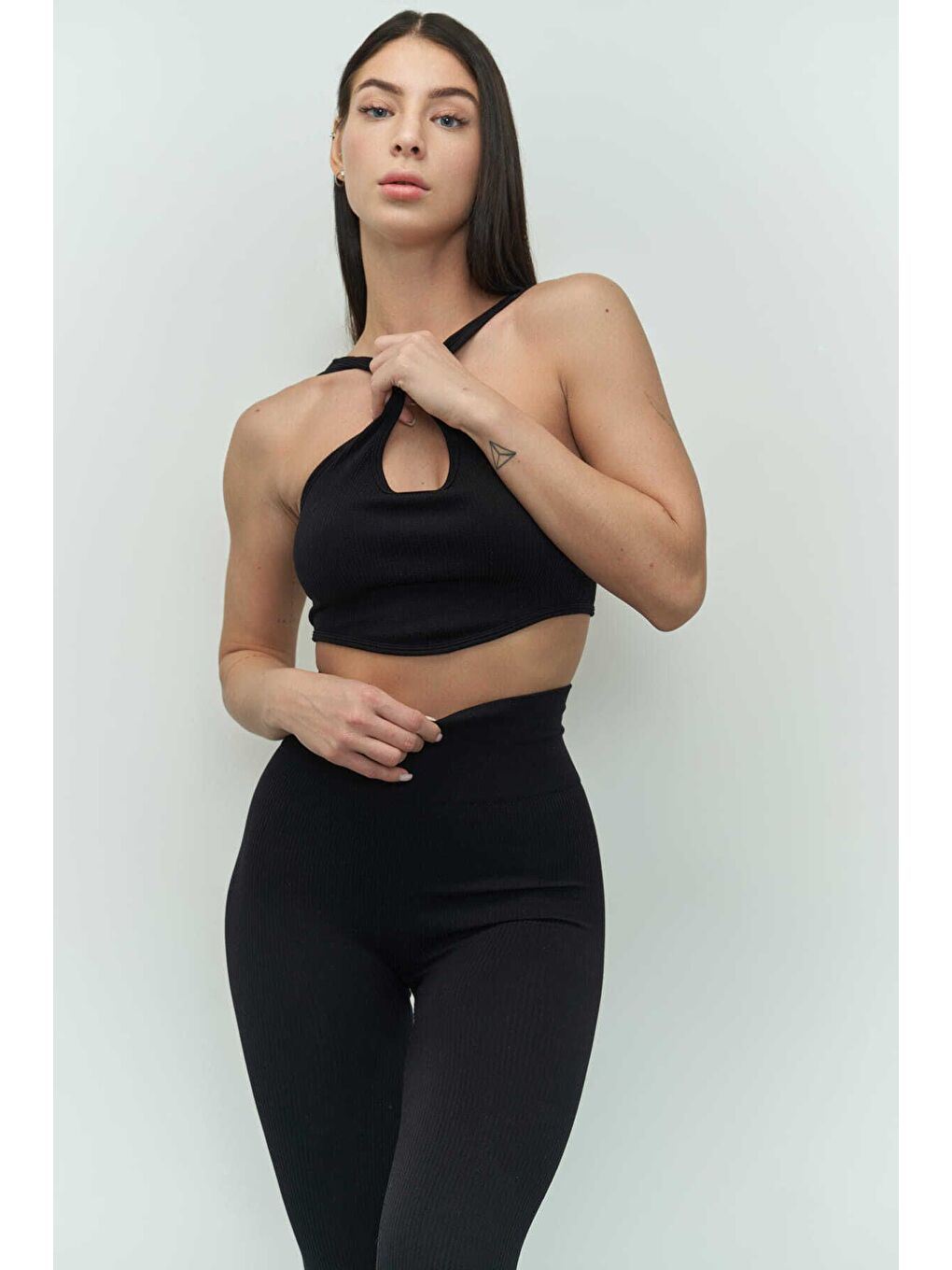 Niko Fitilli Siyah Crop-6