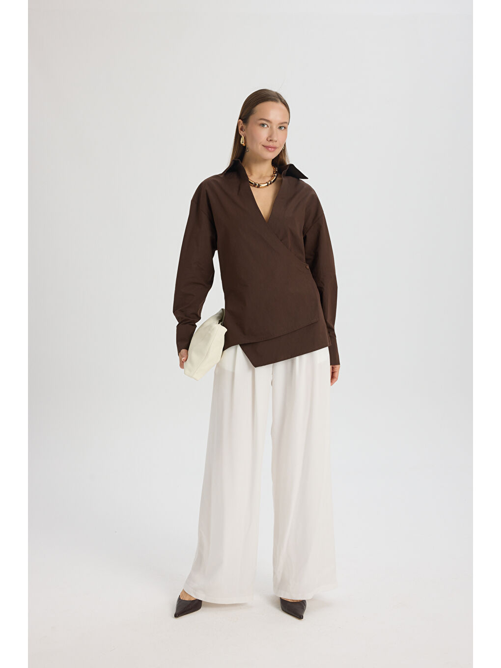 Kahverengi Bran Üçgen Kesim Kahve Gömlek-1