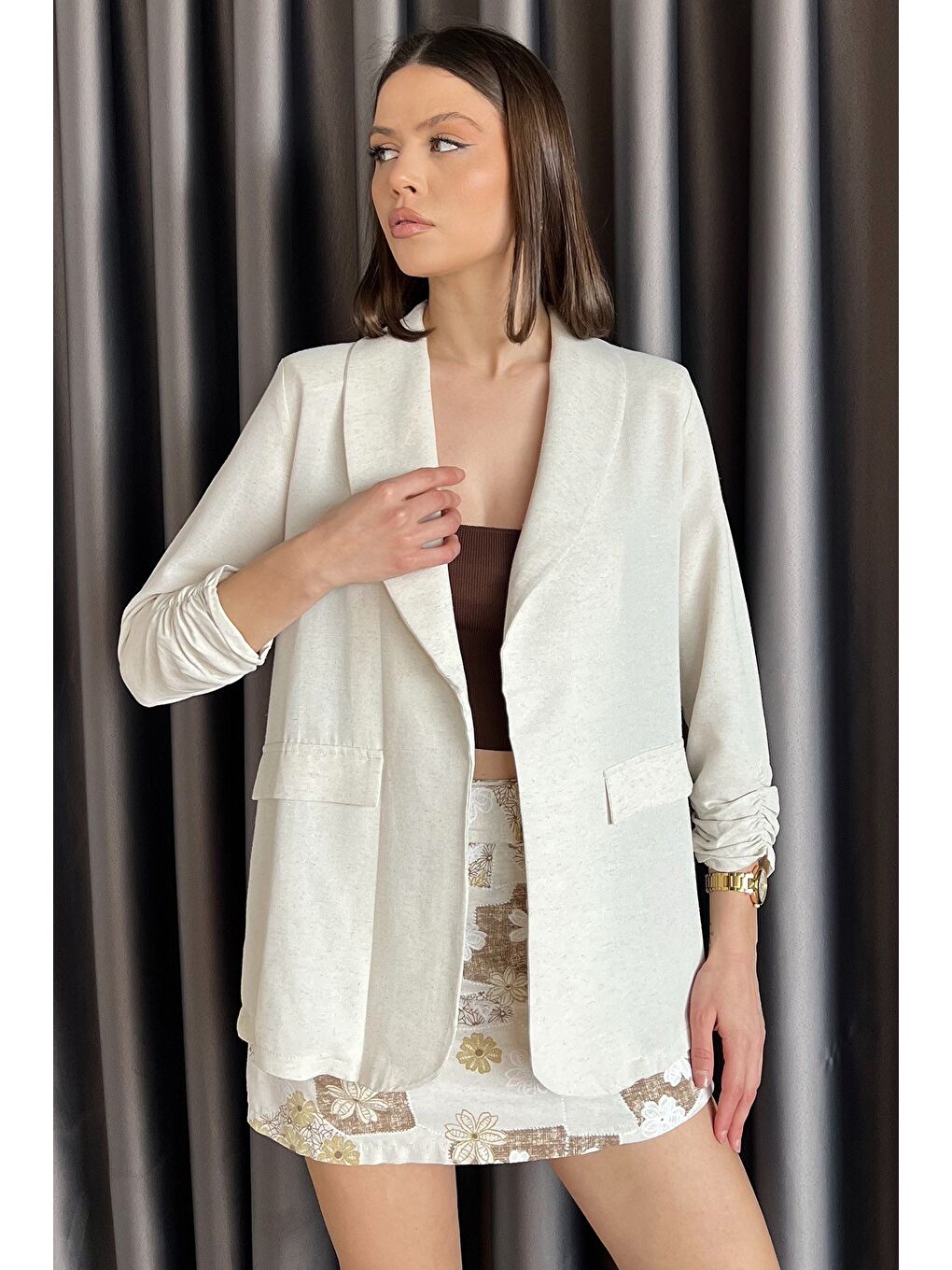 Bej Kadın Kol Büzgü Detaylı Keten Ceket-1