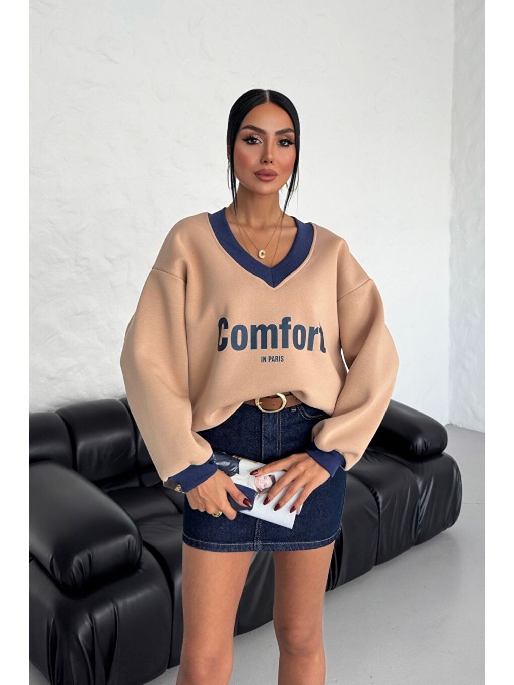 Trendseninle Bej Kadın Vizon Comfort In Paris Baskılı V Yaka Oversize New Sweatshirt - 1