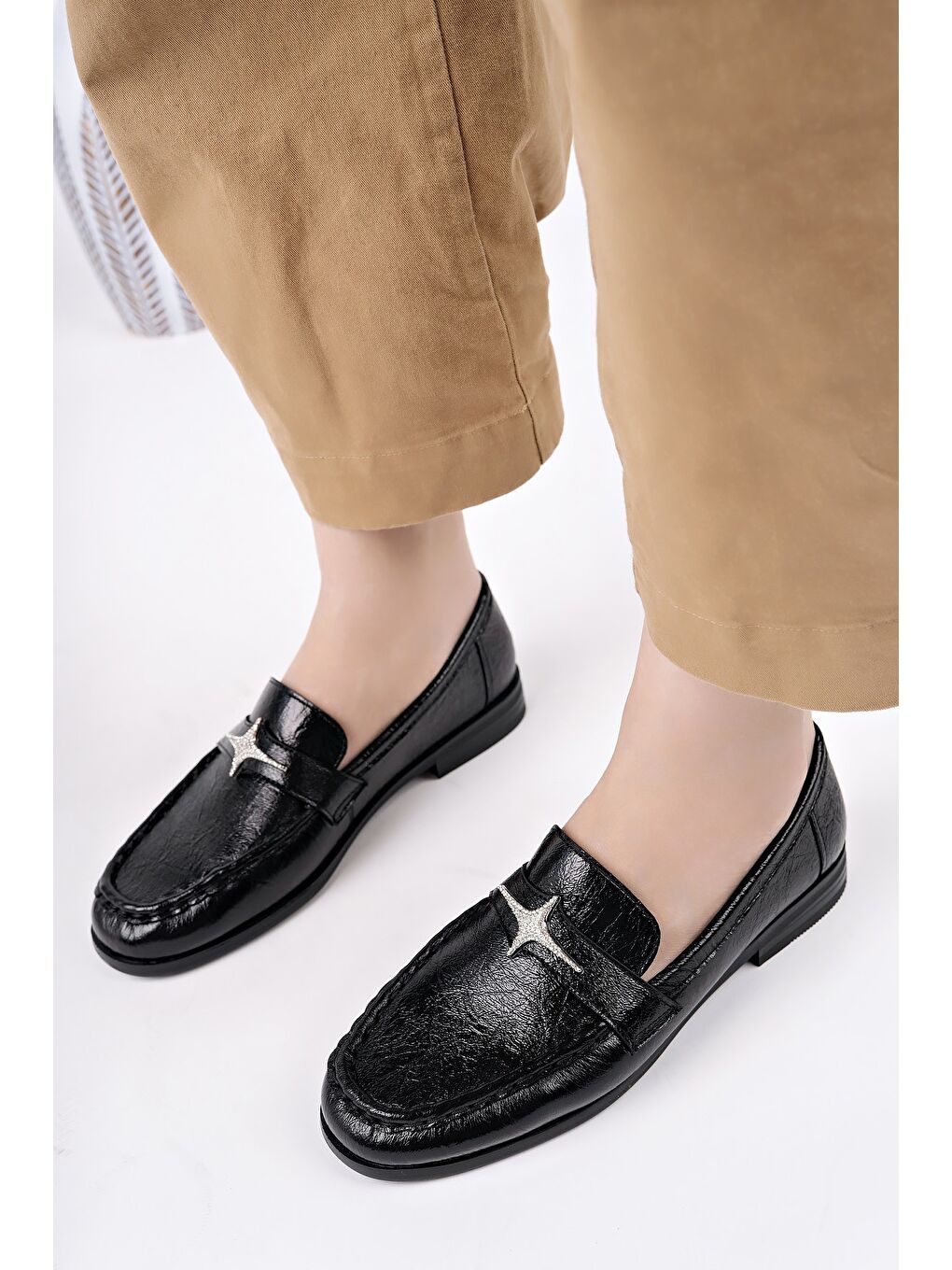 Siyah ARROW Tokalı Kadın Günlük Loafer Ayakkabı-8